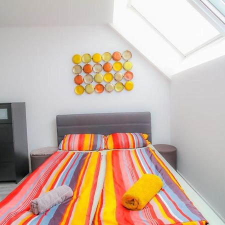Private Triple Bedroom In Shared Apartment Dw171-4 Виена Екстериор снимка